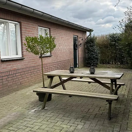 De Laarakker